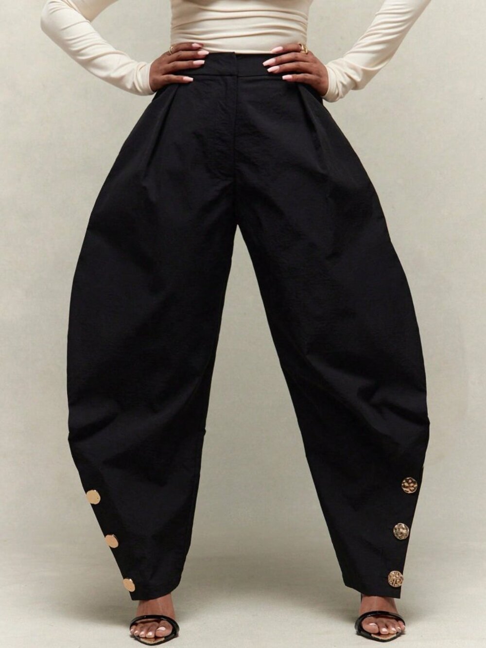Black Casual Women's High Waist Pleated Barrel Leg Button Trim Pants